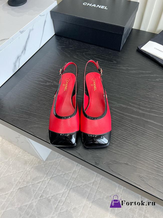 Fortok Chanel Slingback Pumps Red Suede Glossy Black Patent Leather Toe Cap  - 1