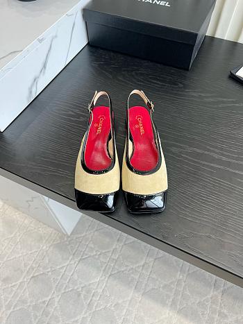 Fortok Chanel Slingback Pumps Beige Glossy Black Patent Leather Toe Cap