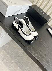 Fortok Chanel Slingback Pumps White Glossy Black Patent Leather Toe Cap - 2