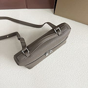 Fortok Loro Piana Extra Pocket L19 Grained Calfskin Warm Mastic 11 x 19 x 6.5cm - 6