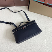 Fortok Loro Piana Extra Pocket L19 Grained Calfskin Navy Blue 11 x 19 x 6.5cm - 2