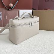 Fortok Loro Piana Extra Pocket L19 Grained Calfskin White 11 x 19 x 6.5cm - 5