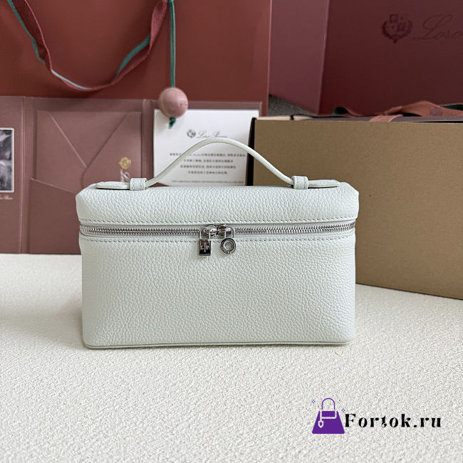 Fortok Loro Piana Extra Pocket L19 Grained Calfskin Minty Breeze 11 x 19 x 6.5cm  - 1