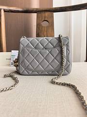 Fortok Chanel Mini Square Flap Bag Grey 17cm - 6