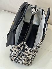 Fortok Chanel Urban Essentials Shopping Bag Striking Leopard-patterned Tweed 33×43×17.5cm - 5