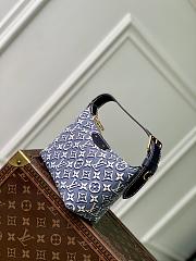 Fortok Louis Vuitton Hills Pochette Blue Monogram Denim 18.5 x 11 x 6.5cm - 5