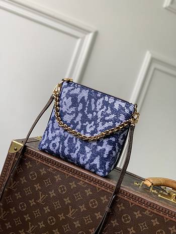Fortok Louis Vuitton Multipass Mini Denim Blue 17.5 x 18 x 9.5cm