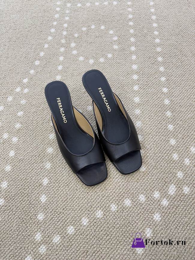 Fortok Salvatore Ferragamo Square-toe Slip-on Mules Kitten Heels Black 5.5cm - 1