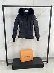 Fortok Moncler Grenoble Beverley Short Down Puffer Ski Jacket Fur-trimmed Hood Black - 5