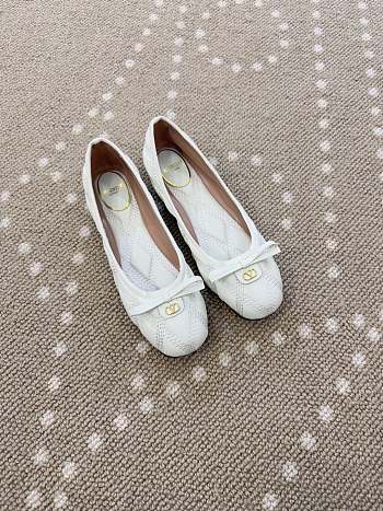 Fortok Valentino Garavani Nappa Quilted Bow Ballerina Flats White