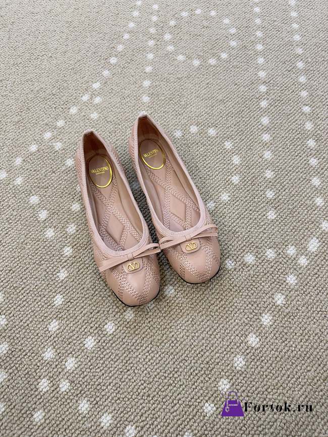 Fortok Valentino Garavani Nappa Quilted Bow Ballerina Flats Beige Pink - 1