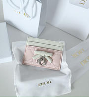Fortok Dior Cannage Lambskin Lady Dior Freesia Card Holder Light Pink/White 10.5x8x0.5cm - 1