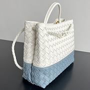 Fortok Bottega Veneta Small Andiamo Bag Two-tone White/Blue 32x25x11cm  - 4