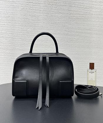 Fortok Loewe Small Amazona 180 Bag Leather Black 24✕18.5*10cm
