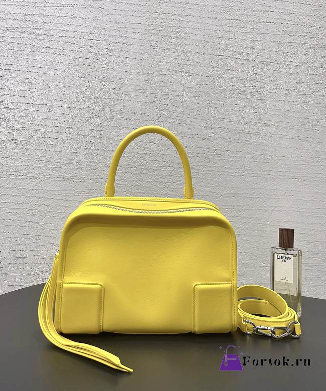 Fortok Loewe Small Amazona 180 Bag Leather Lemon Yellow 24✕18.5*10cm - 1