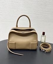 Fortok Loewe Small Amazona 180 Bag Leather Taupe 24✕18.5*10cm - 3