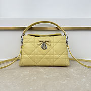 Fortok Dior Adiorable Top Handle Mini Bag Yellow 22.5 x 13 x 9cm - 1